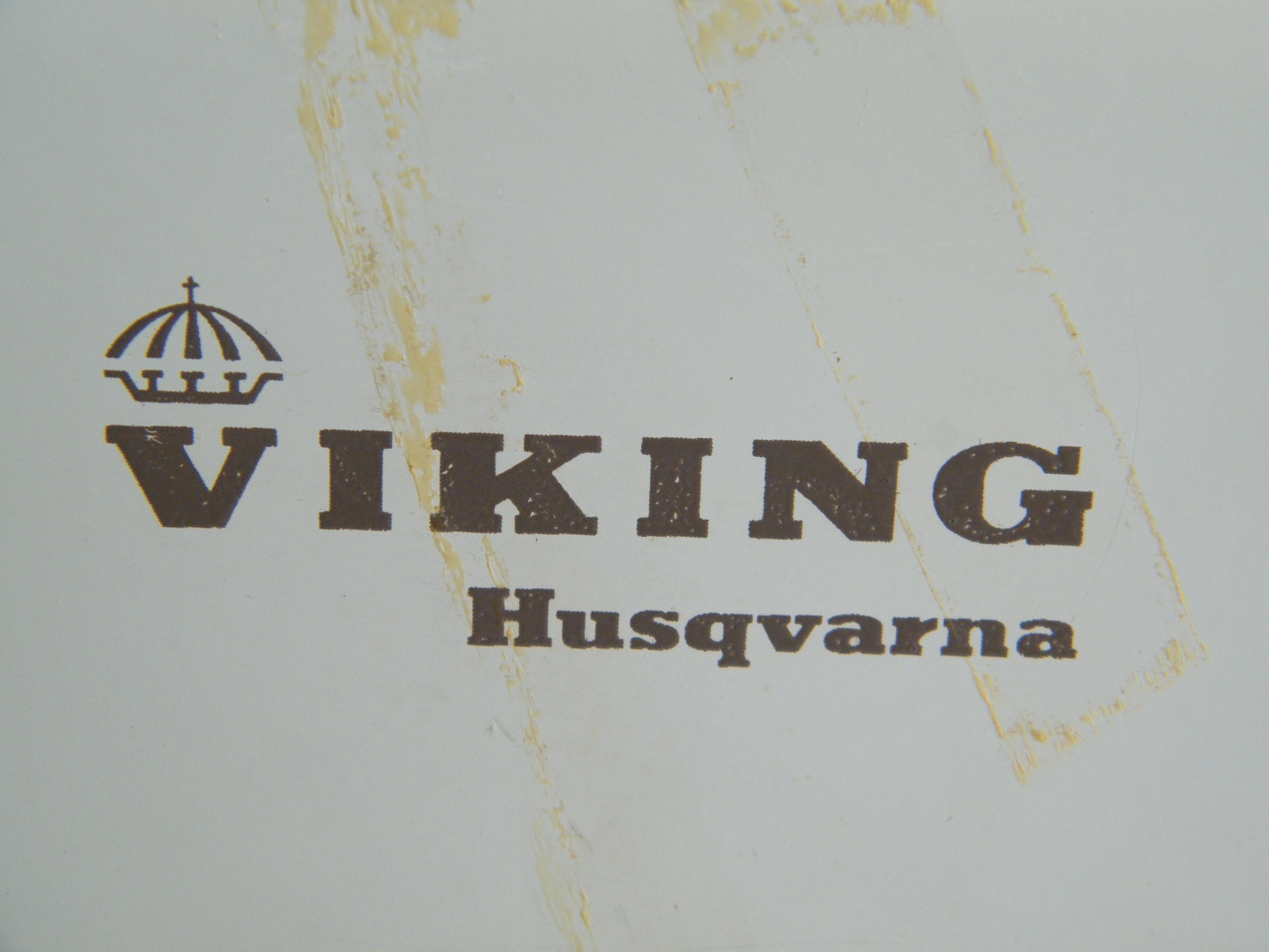 Viking Husqvarna Sewing Machine