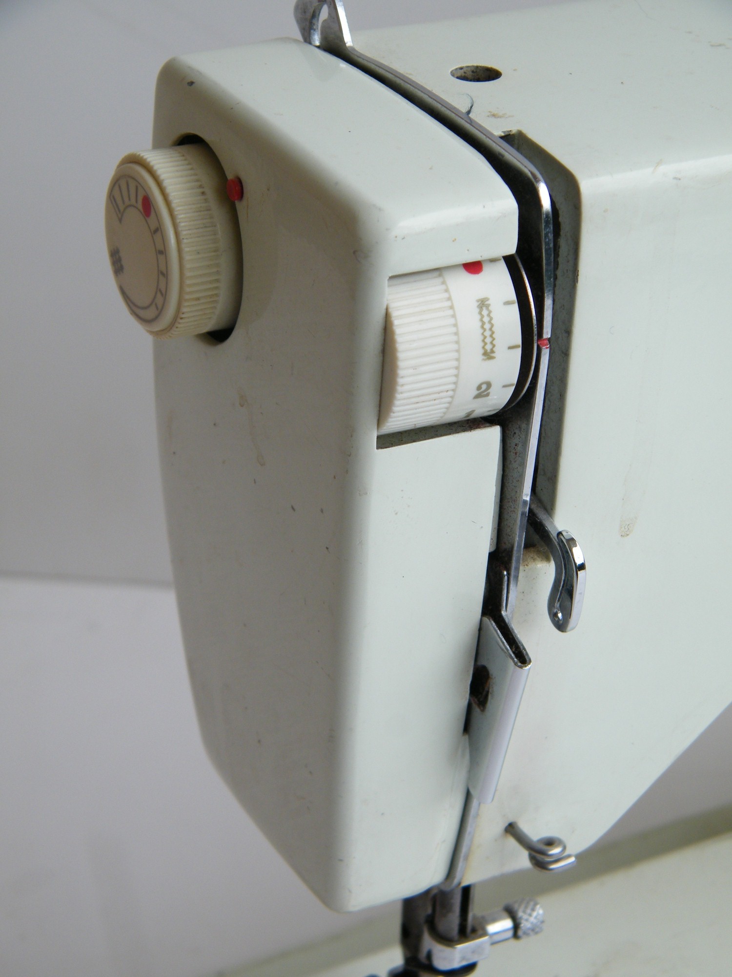 Viking Husqvarna Sewing Machine