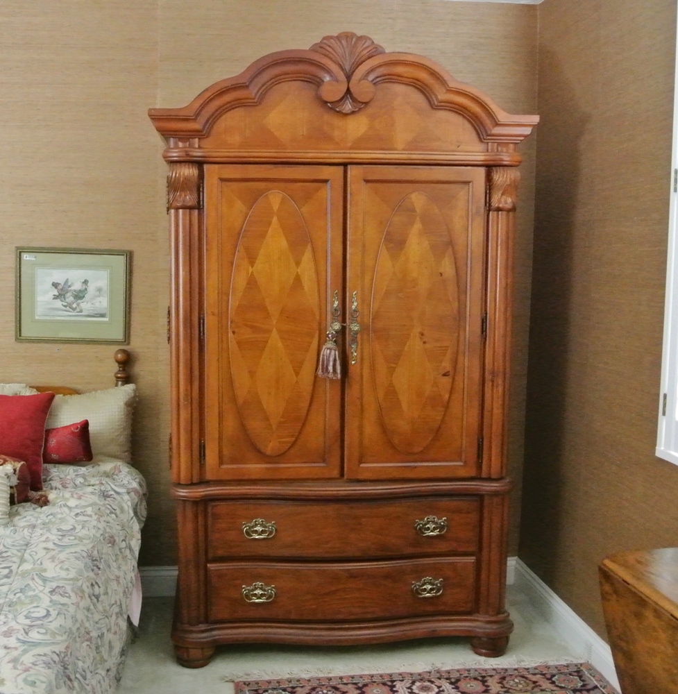 Beautiful Broyhill Entertainment or Clothing Armoire