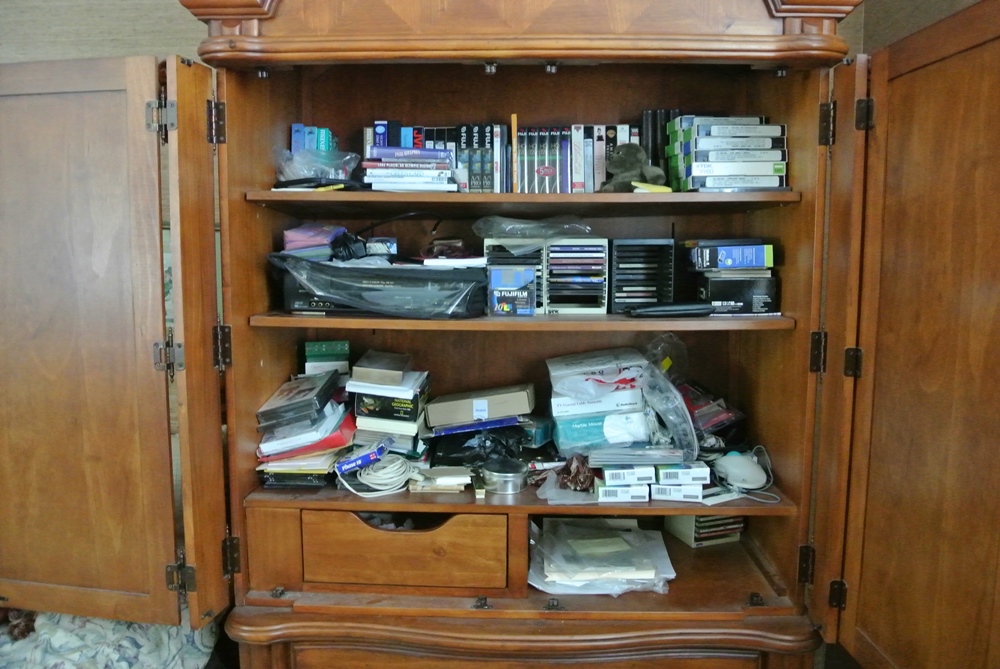 Beautiful Broyhill Entertainment or Clothing Armoire