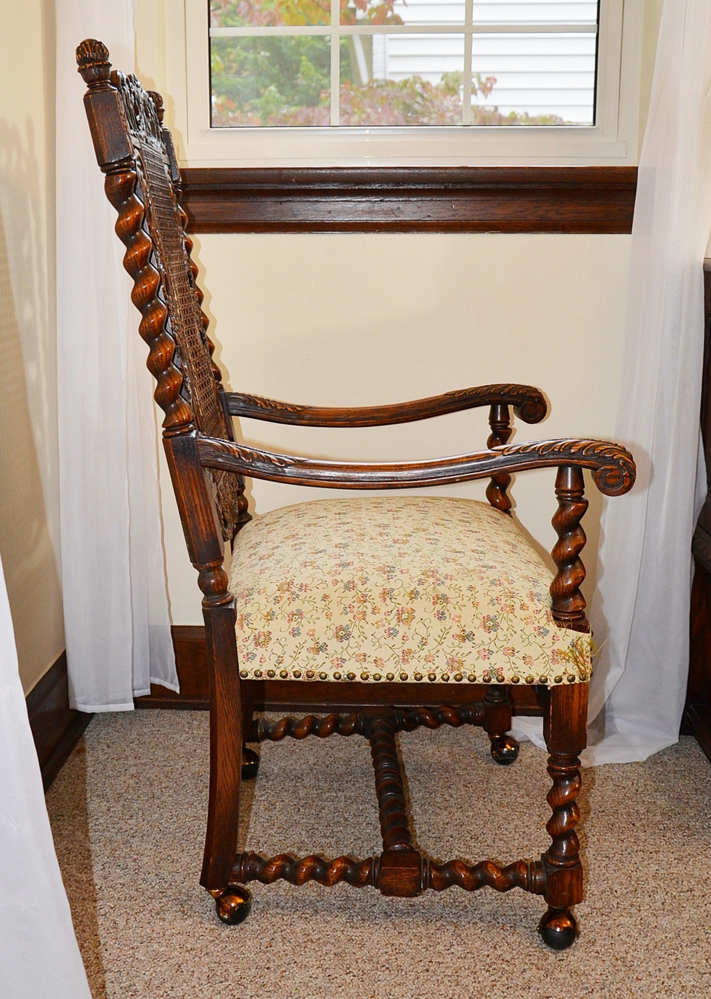 Early 20th Century Jacobean Revival Oak Dining Room Table and Chairs