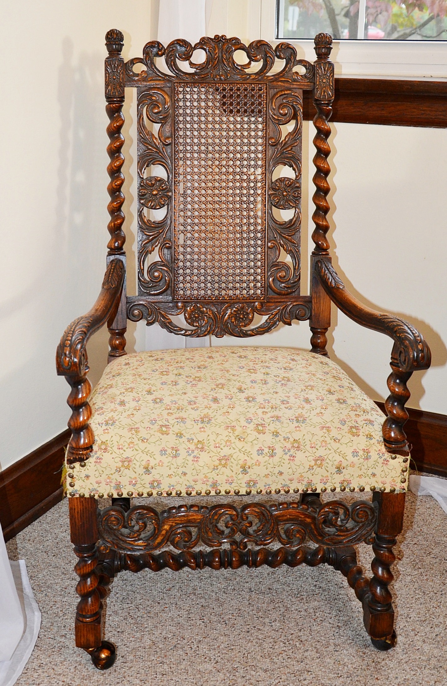 Early 20th Century Jacobean Revival Oak Dining Room Table and Chairs