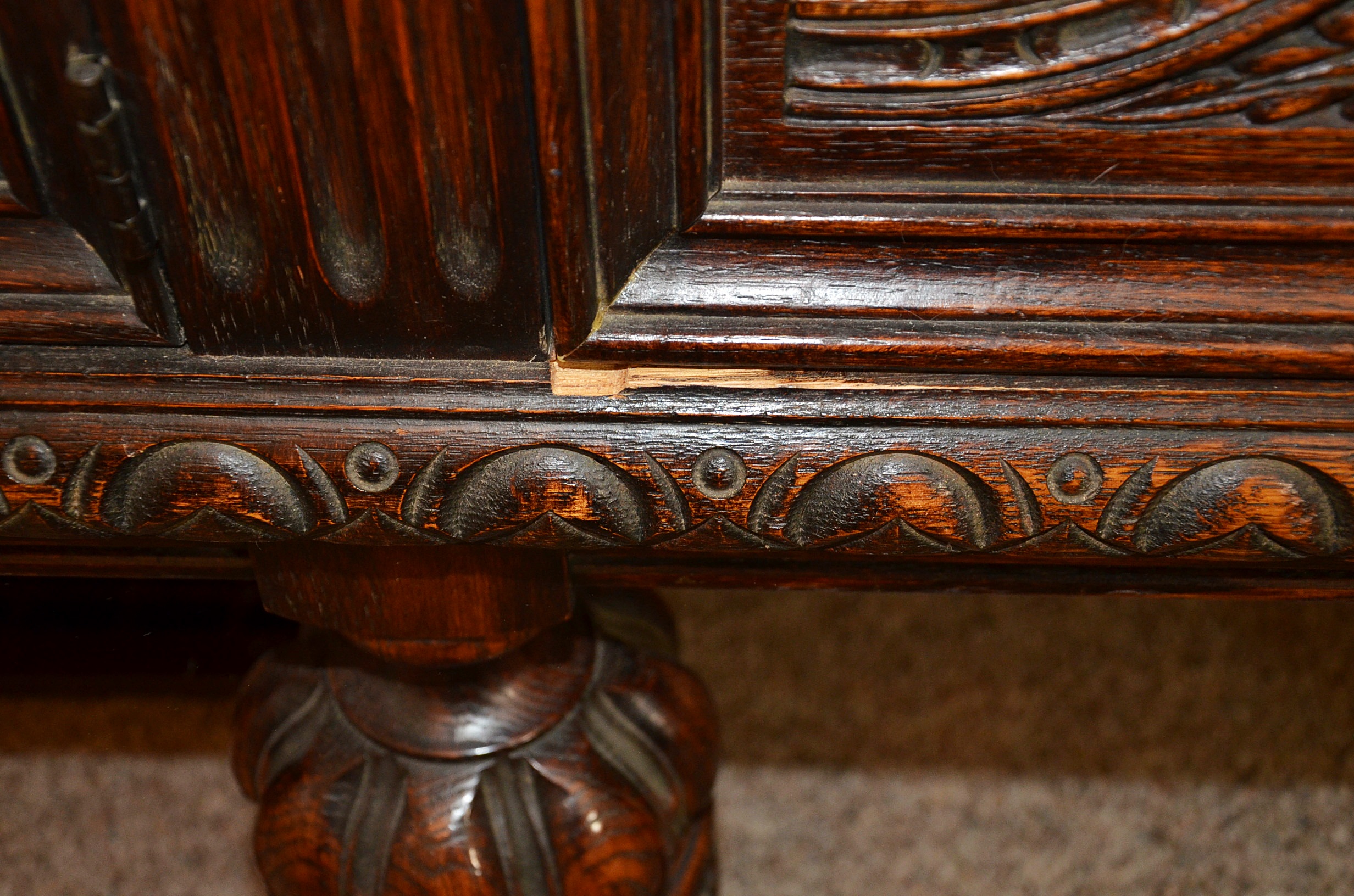 Early 20th Century Jacobean Revival Oak Sideboard Console