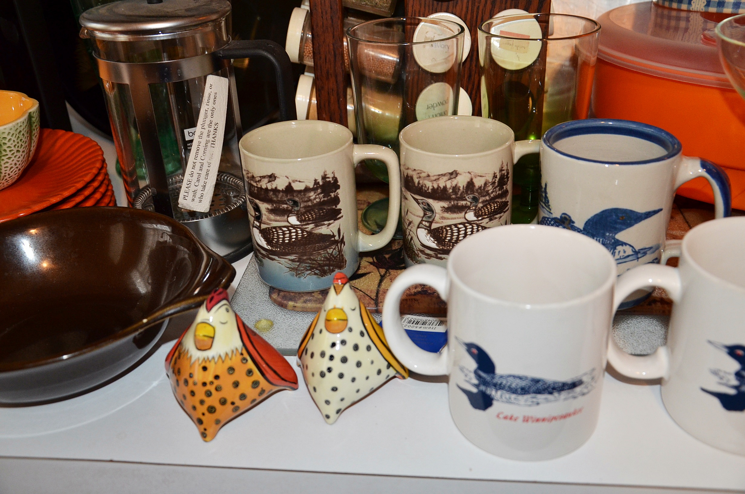 Assortment of Kitchen Items