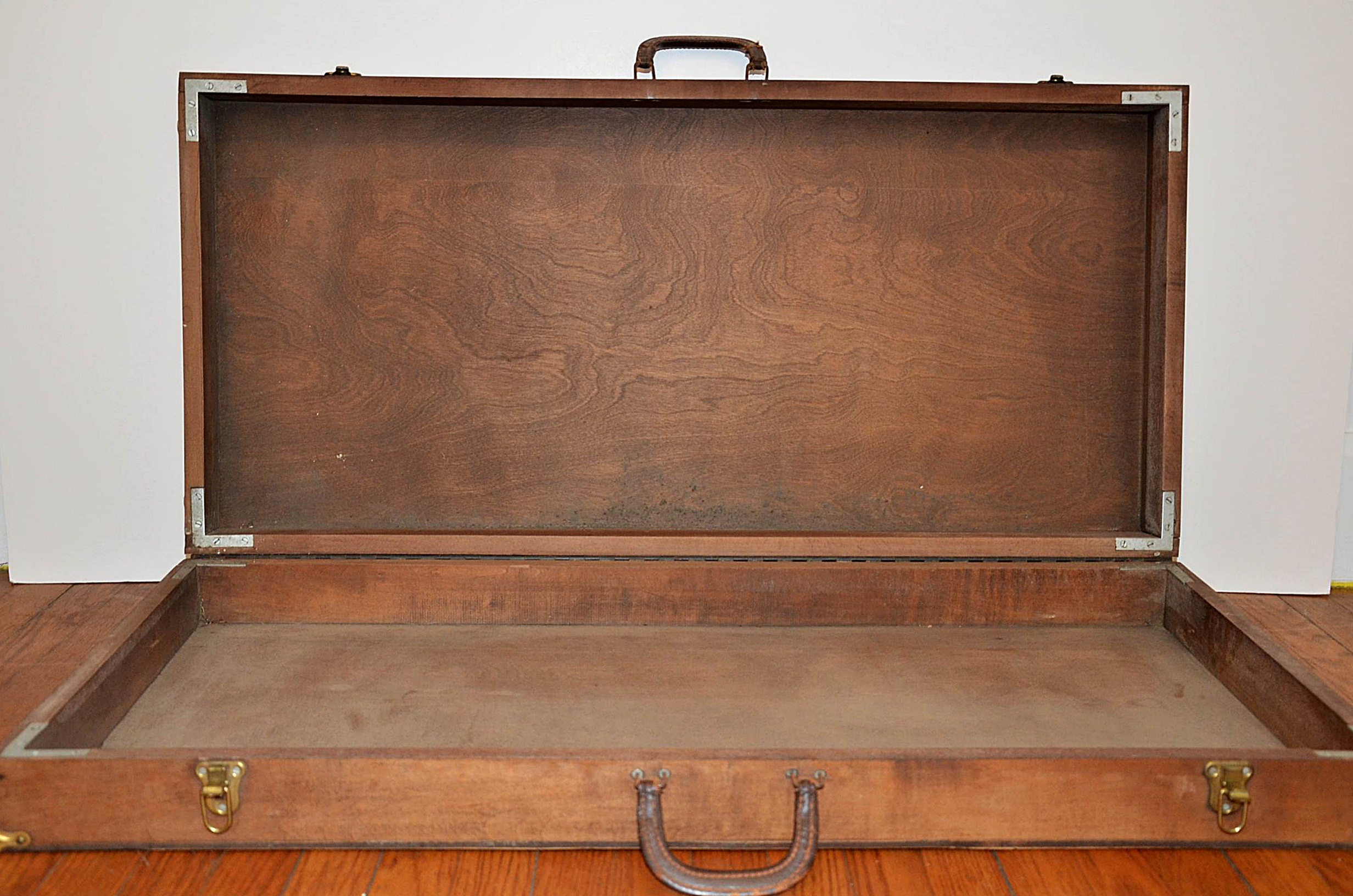 Vintage Wood Case