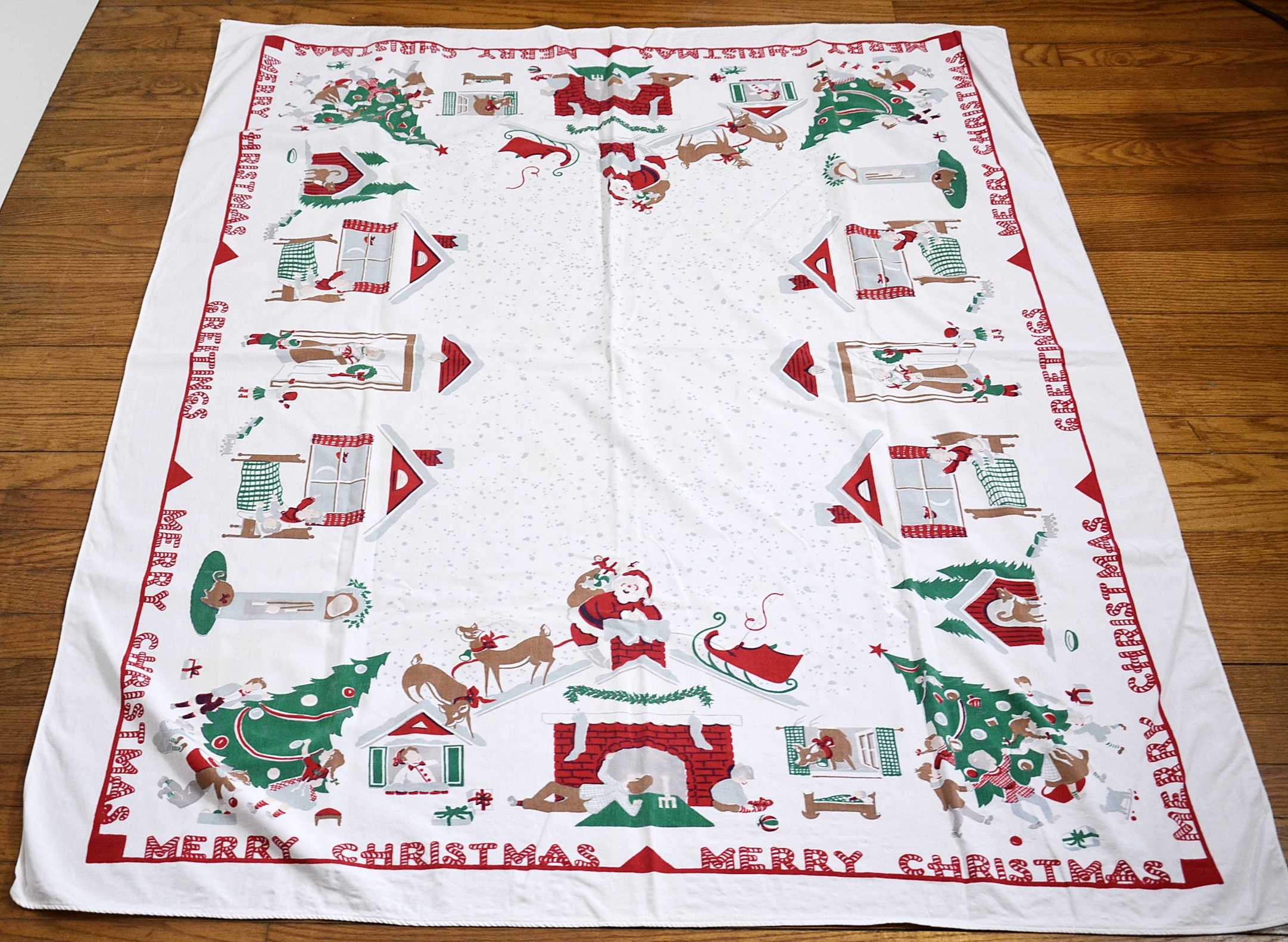 Vintage Holiday Table Linens