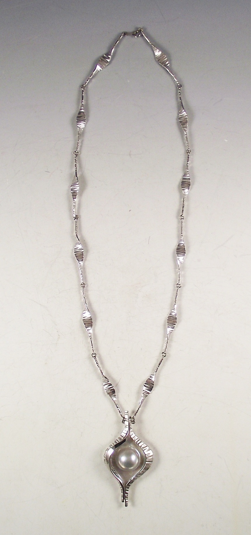 Unique Blister Pearl Necklace