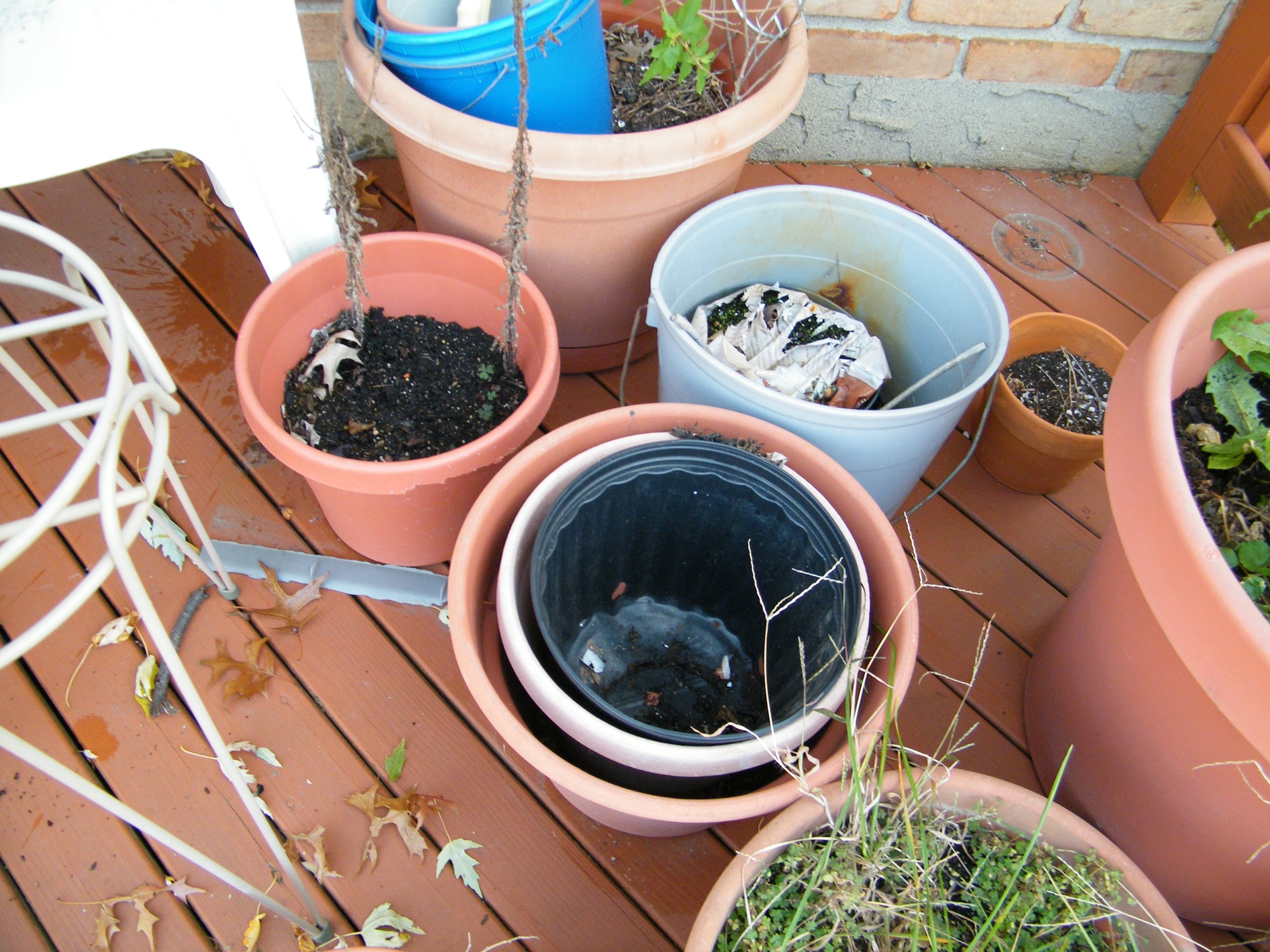 Garden Pots, Chairs, Tools