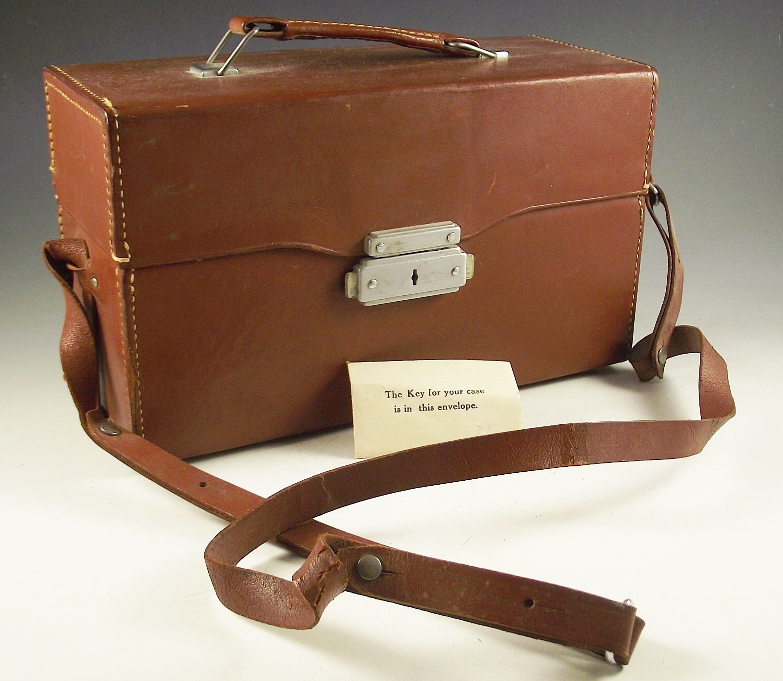 Circa 1955 Cine - Kodak Magazine 16 Movie Camera