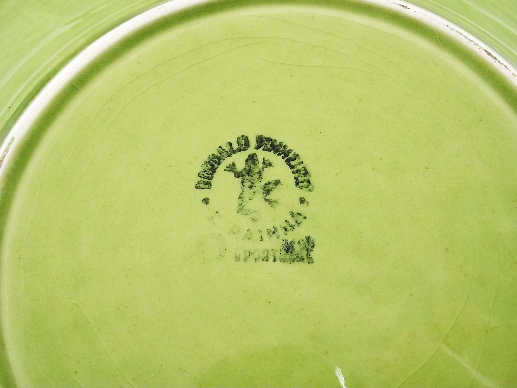 Set of Eight Bordallo Pinheiro Portugal Green Lettuce Plates