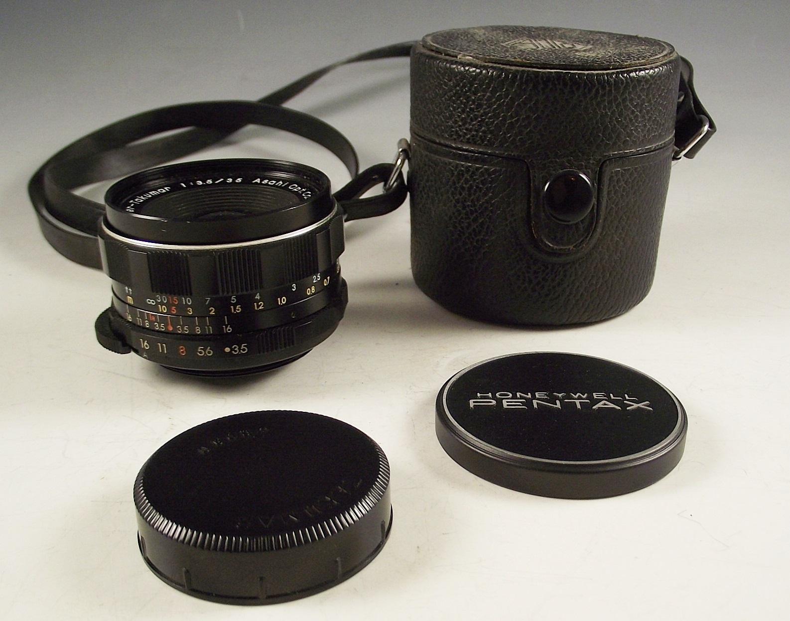 Honeywell Pentax Asahi Super-Takumar 35 mm Lens