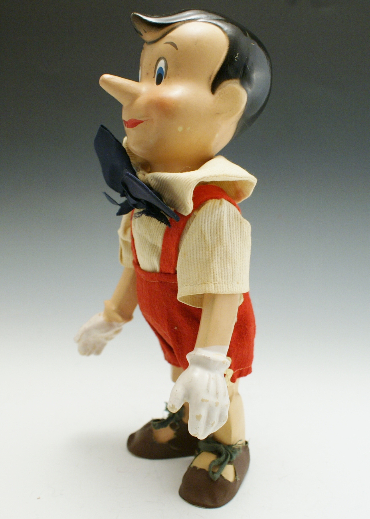 1930's Walt Disney Articulated Pinocchio Doll