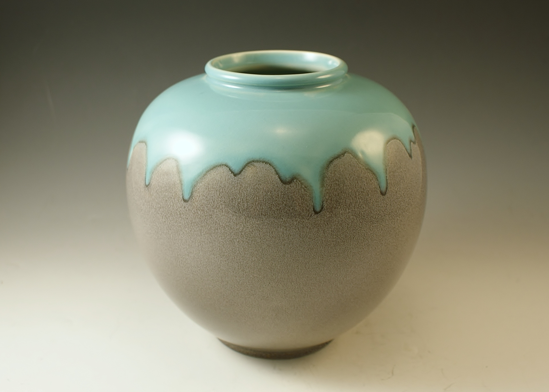 Large Rookwood Pottery Blue And Grey Drip Vase