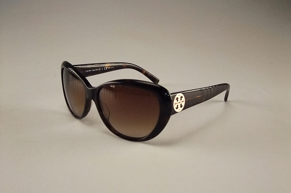 Tory Burch Sunglasses in Tortoise with Original Case