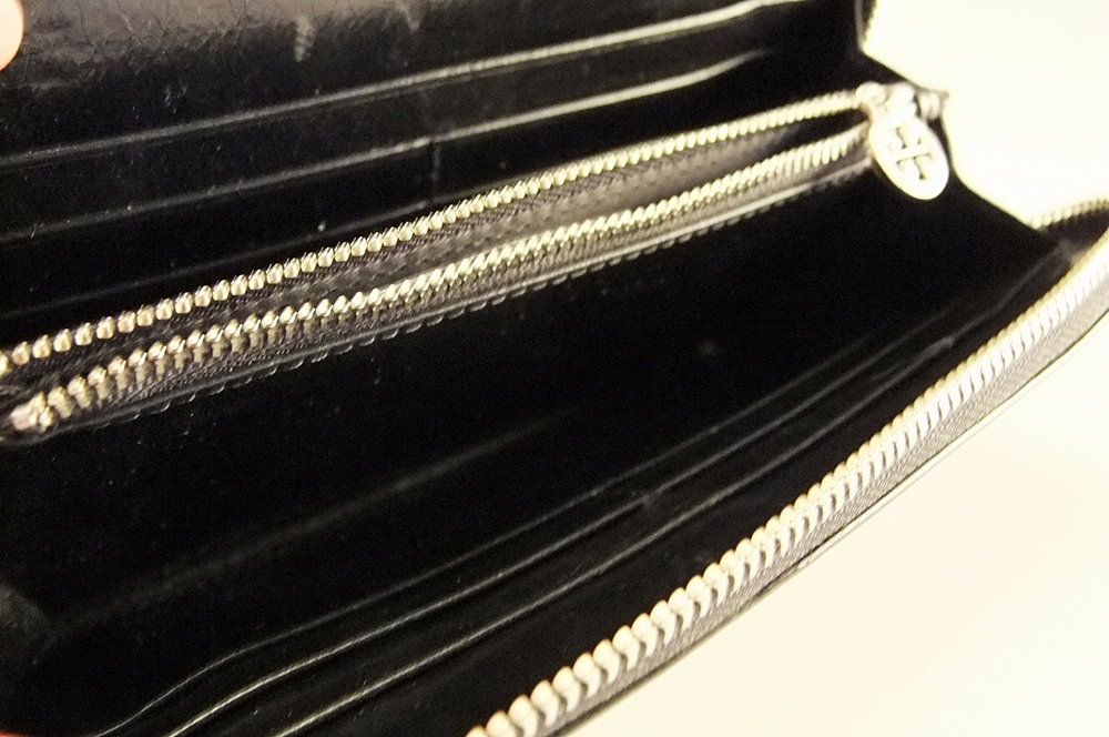 Tory Burch Black Patent Leather Clutch with Cut Out Logo Medallion 