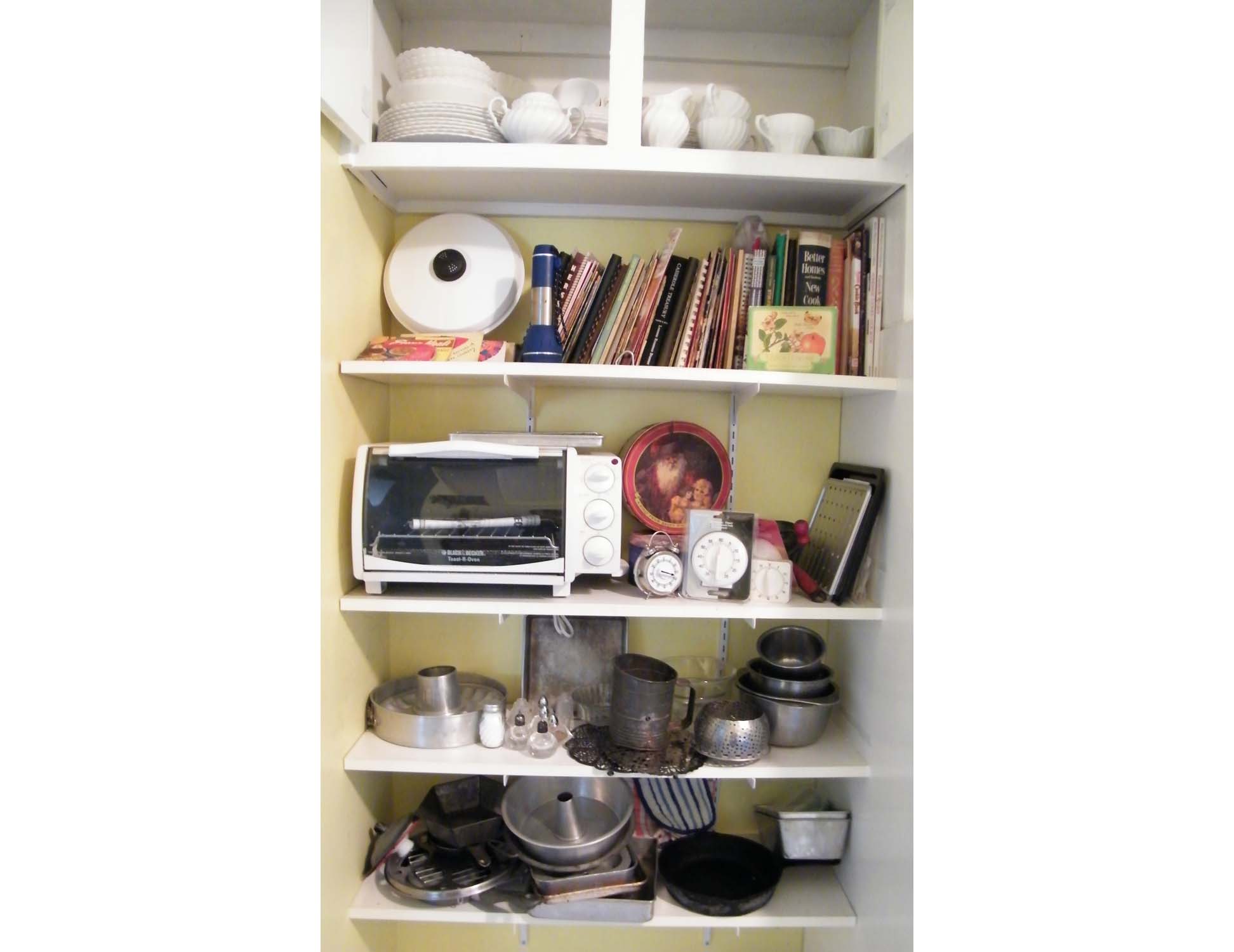 Kitchenware, China, Appliances Cleanout