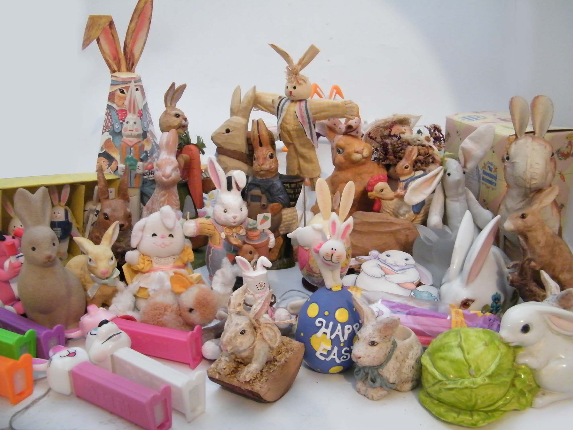 Easter Rabbit Collectibles