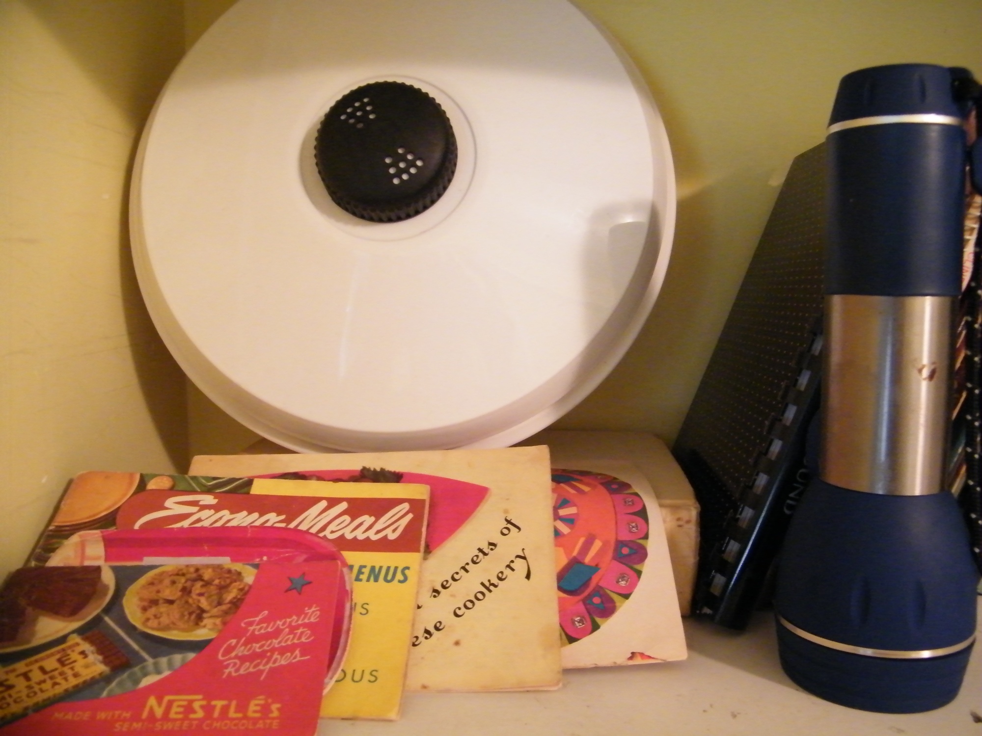 Kitchenware, China, Appliances Cleanout