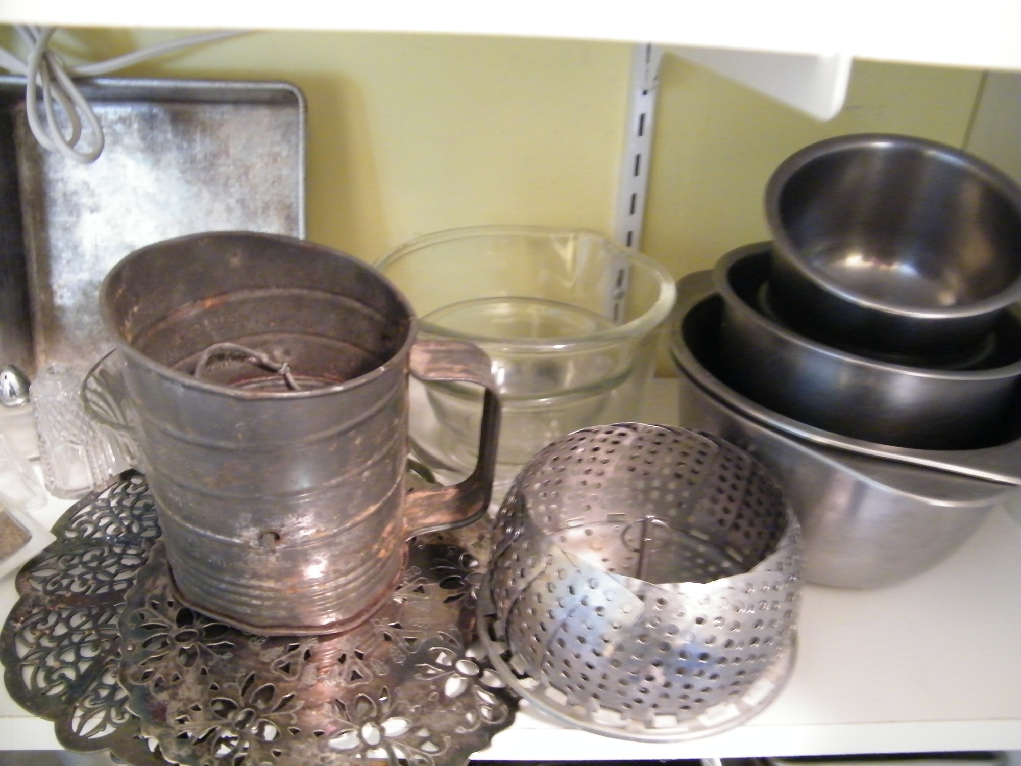 Kitchenware, China, Appliances Cleanout