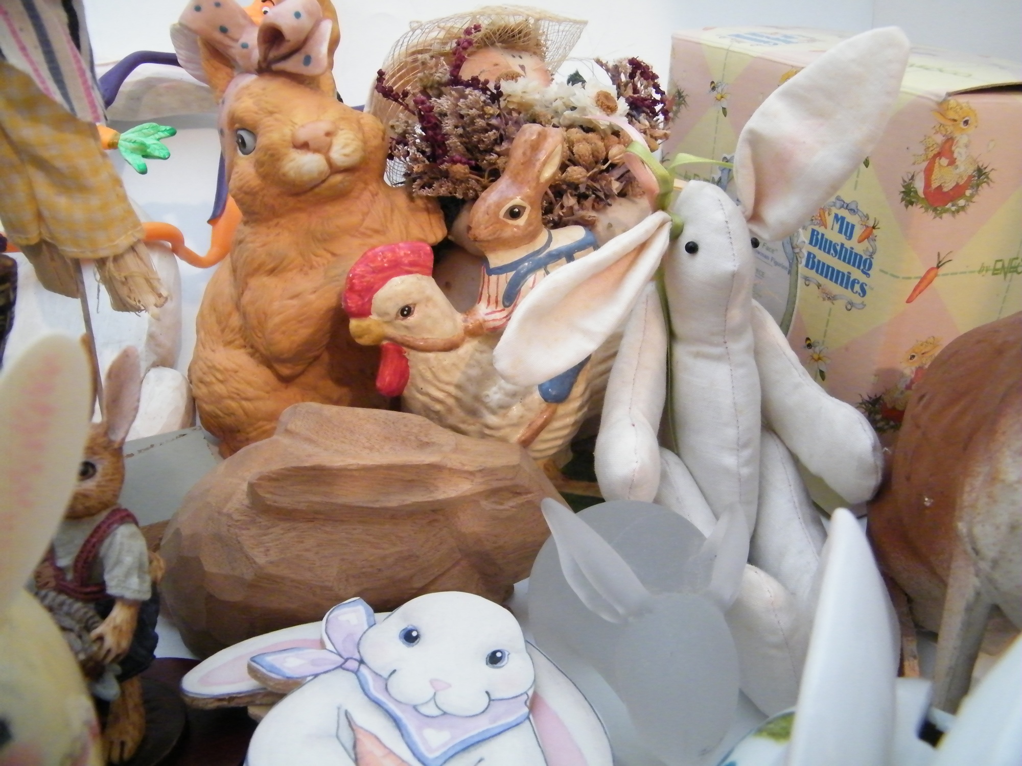 Easter Rabbit Collectibles