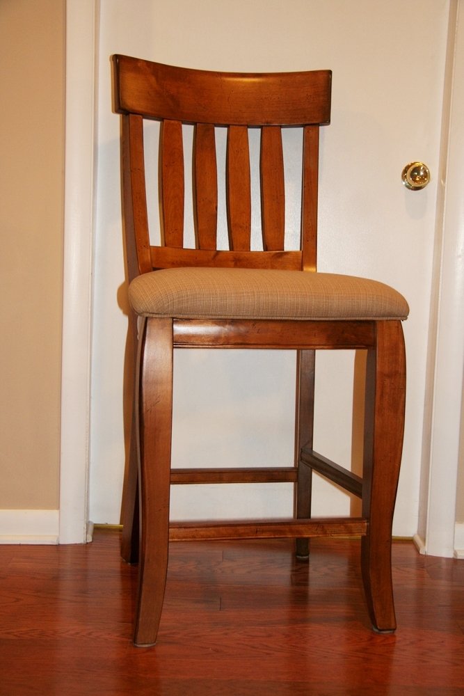 Havertys Furniture Gathering Table