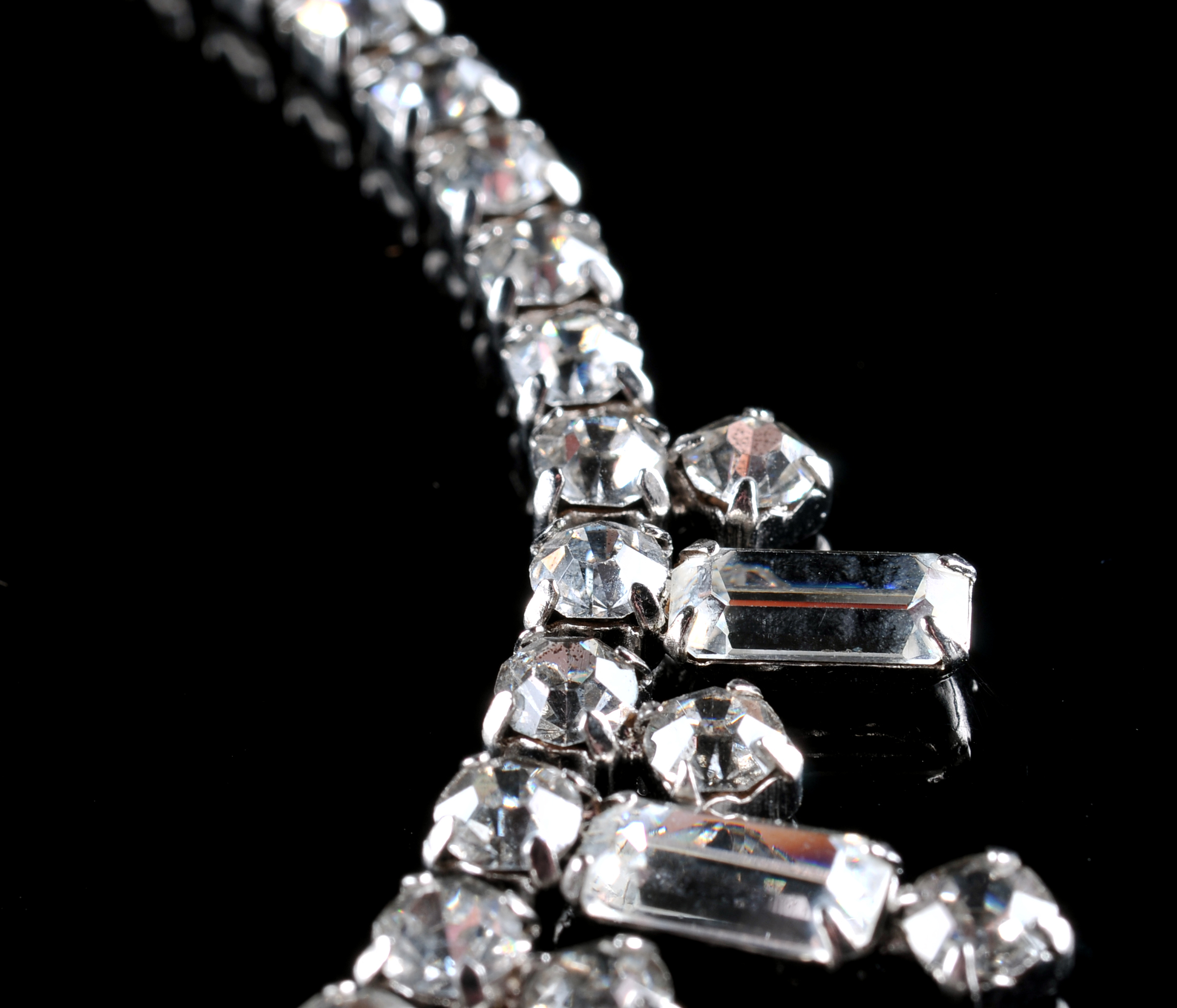 Modern Rhinestone Necklace