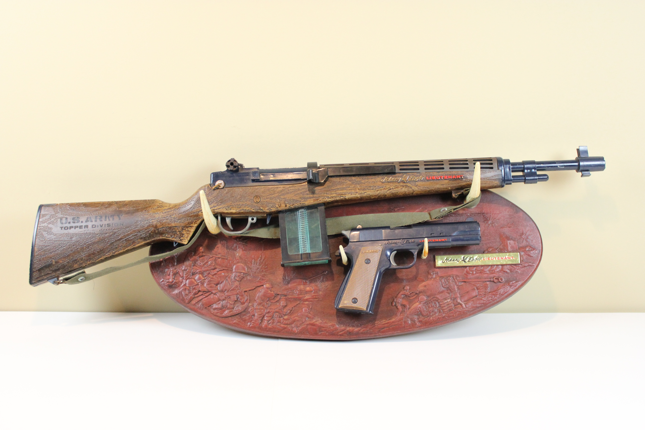 1960s Topper Toys Johnny Eagle Lieutenant Toy Gun Set with Plaque 