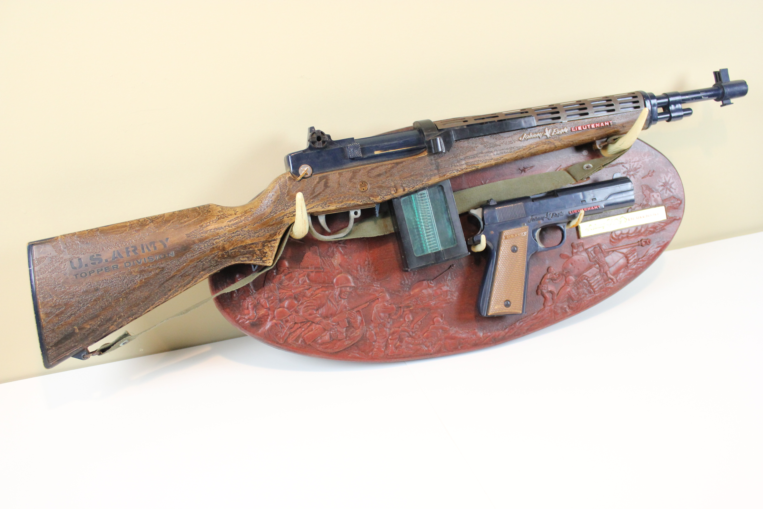 1960s Topper Toys Johnny Eagle Lieutenant Toy Gun Set with Plaque 