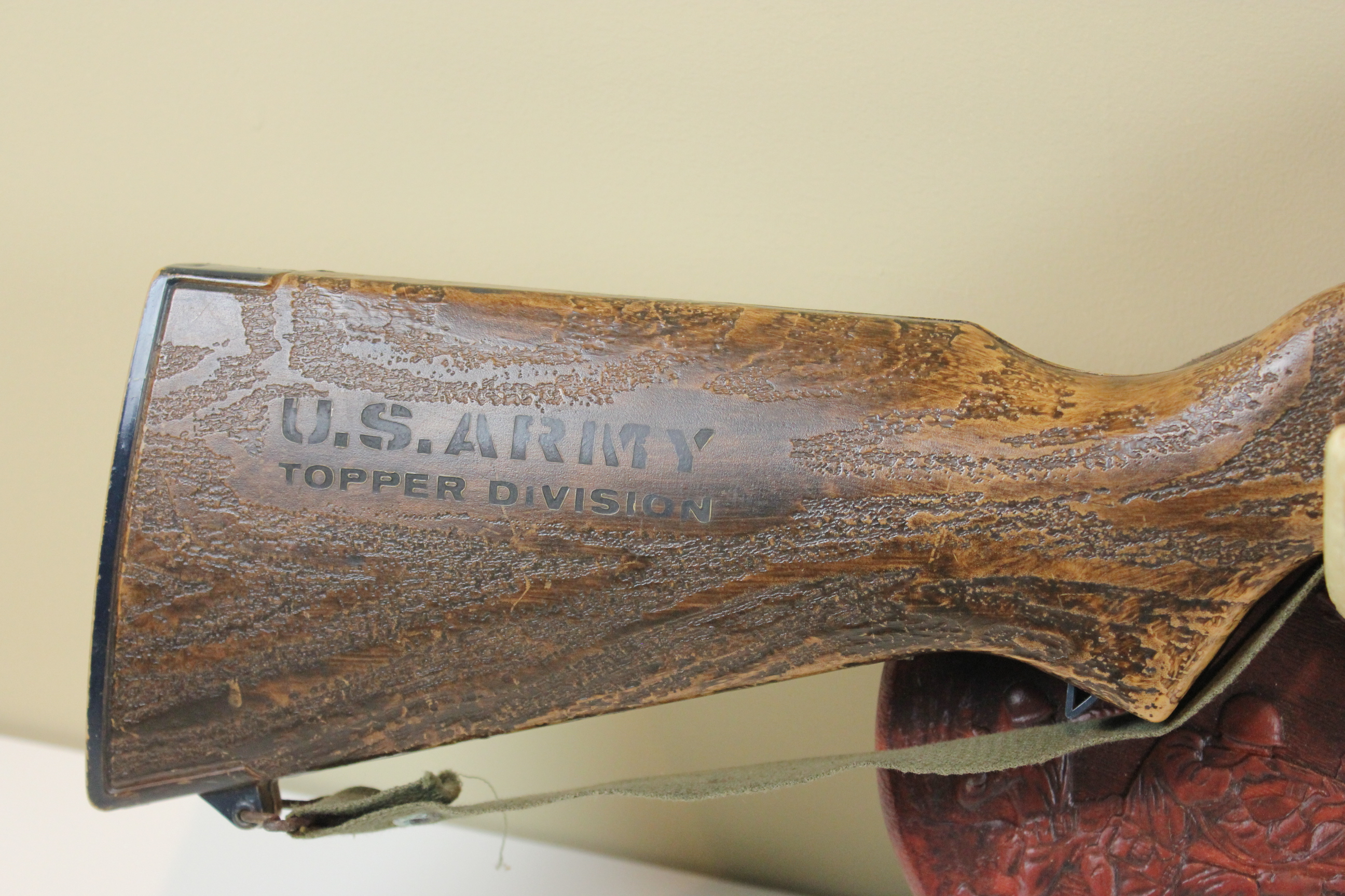 1960s Topper Toys Johnny Eagle Lieutenant Toy Gun Set with Plaque 