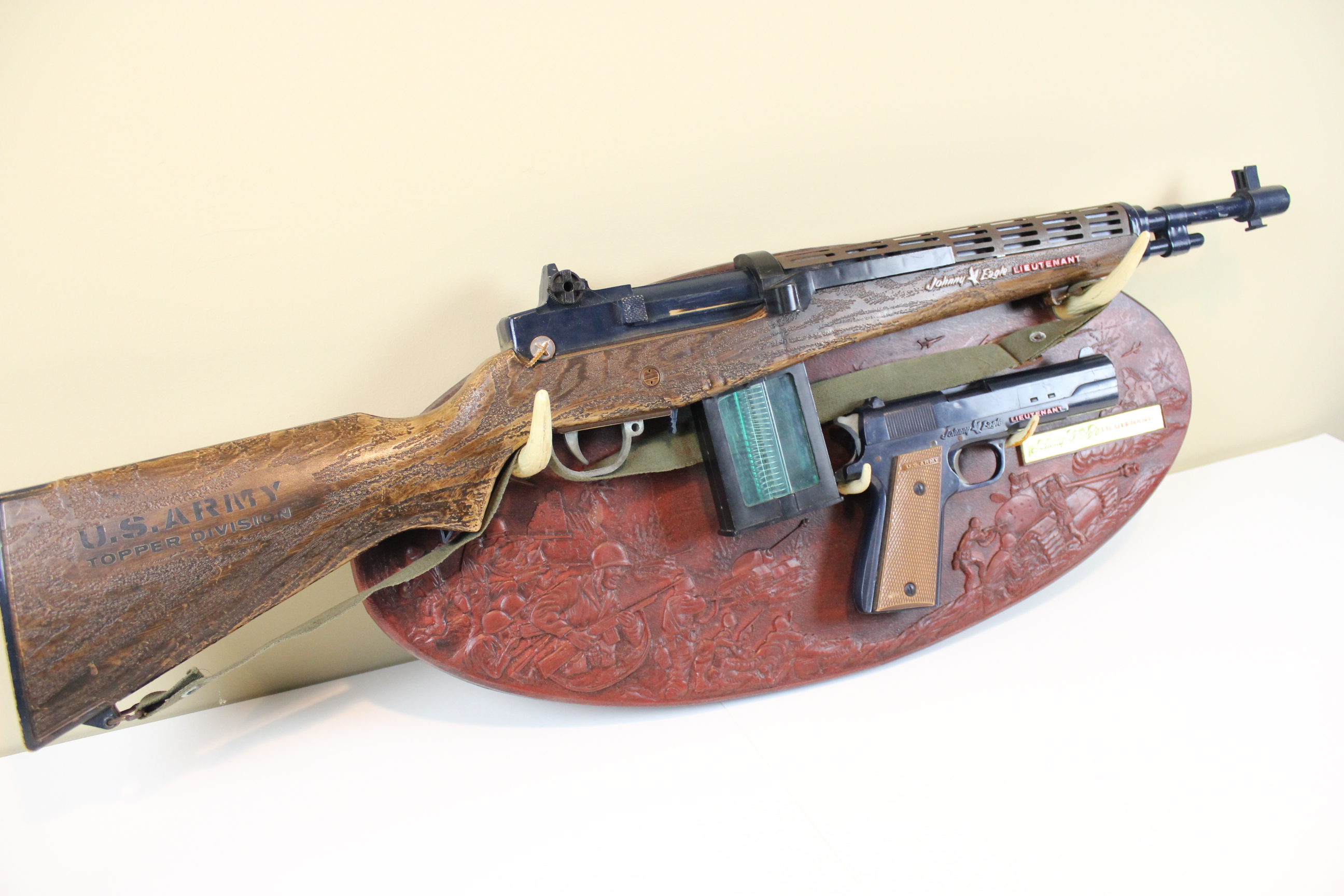 1960s Topper Toys Johnny Eagle Lieutenant Toy Gun Set with Plaque 