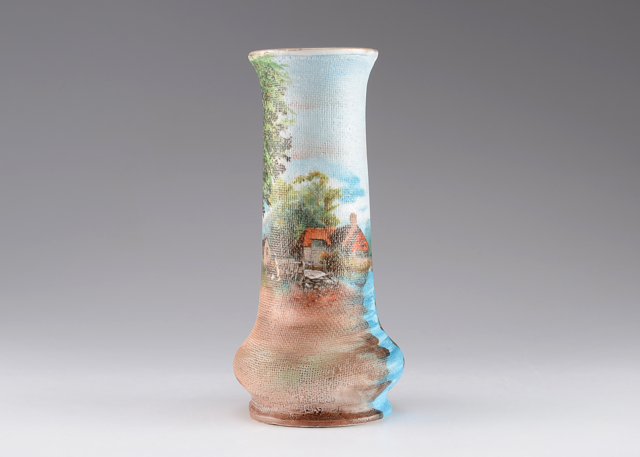 Circa 1907-1919 Heubach Tapestry Vase