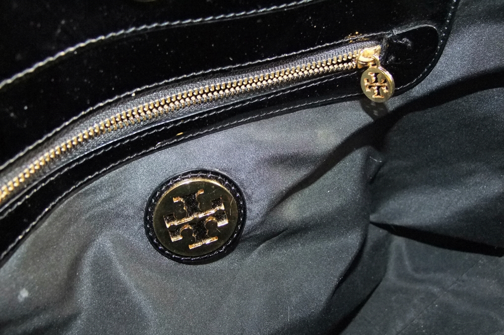Tory Burch Black Patent Leather Tote with Pierced Logo Medallion