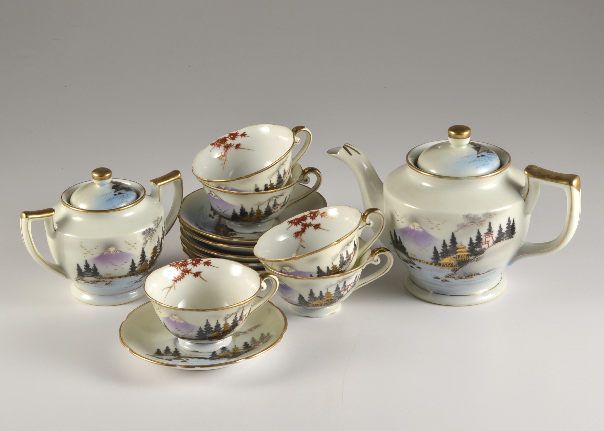 Vintage Hakusan Tea Set