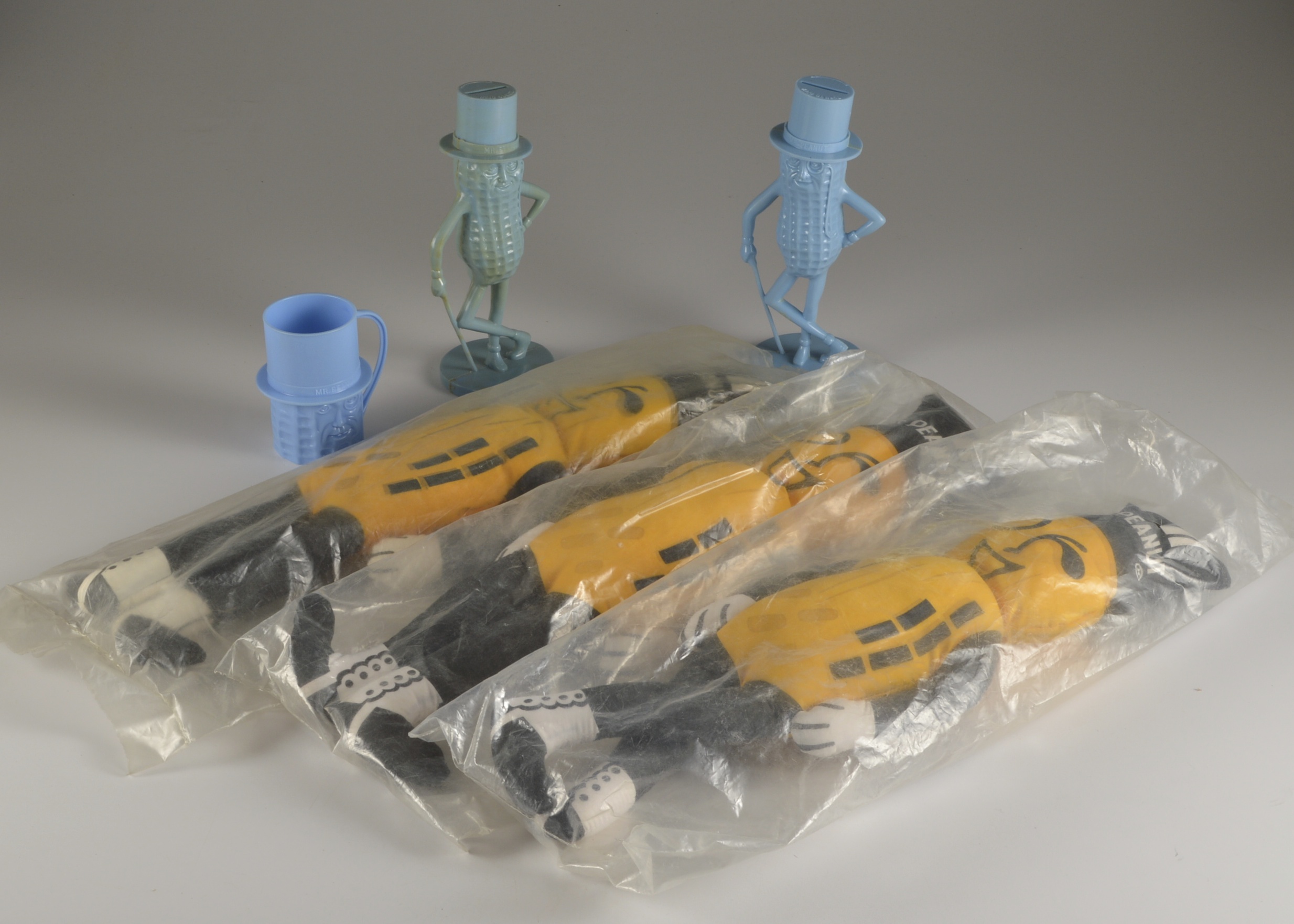 Lot of Planter's Peanuts Mr. Peanut Collectibles