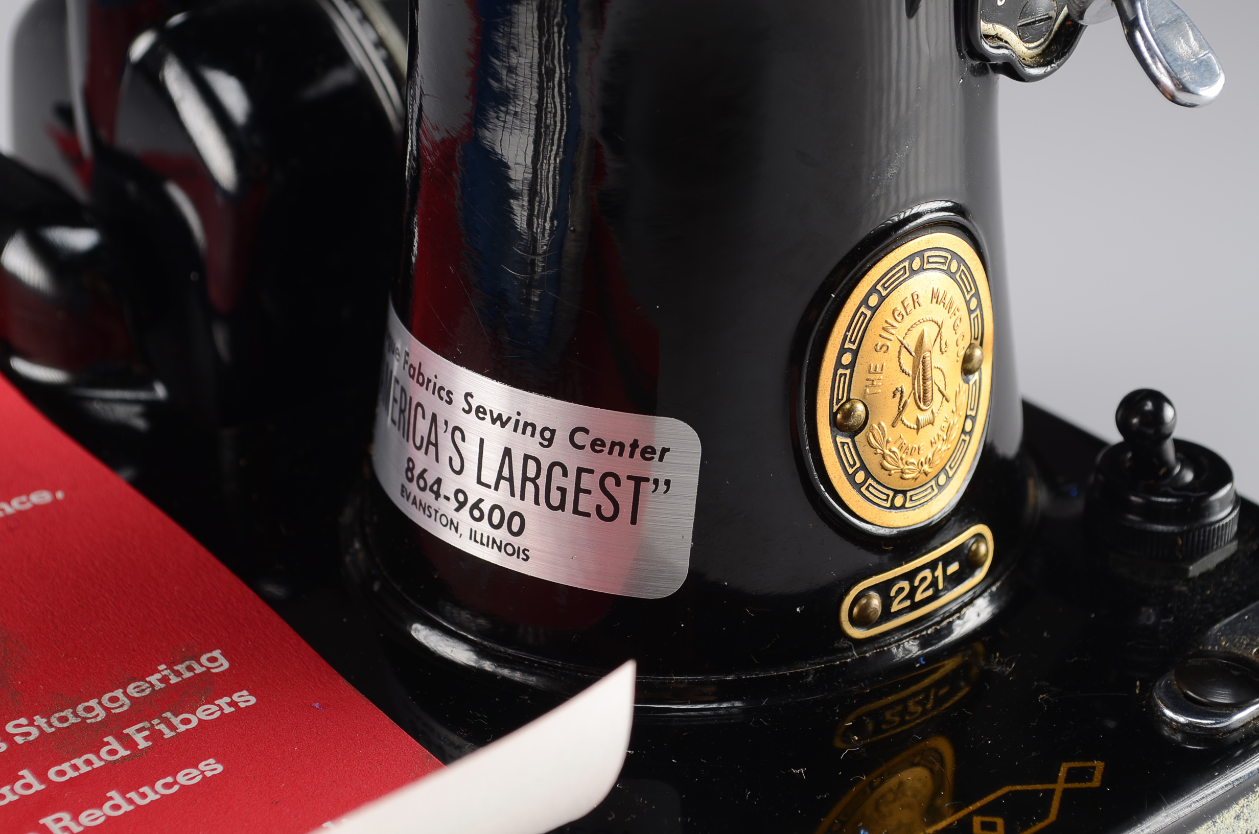 1957 Singer Featherweight Sewing Machine with Case