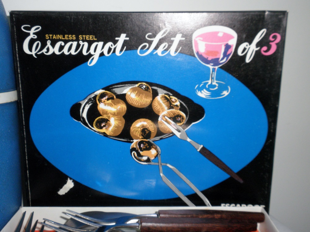 Vintage Kitchen Ware 