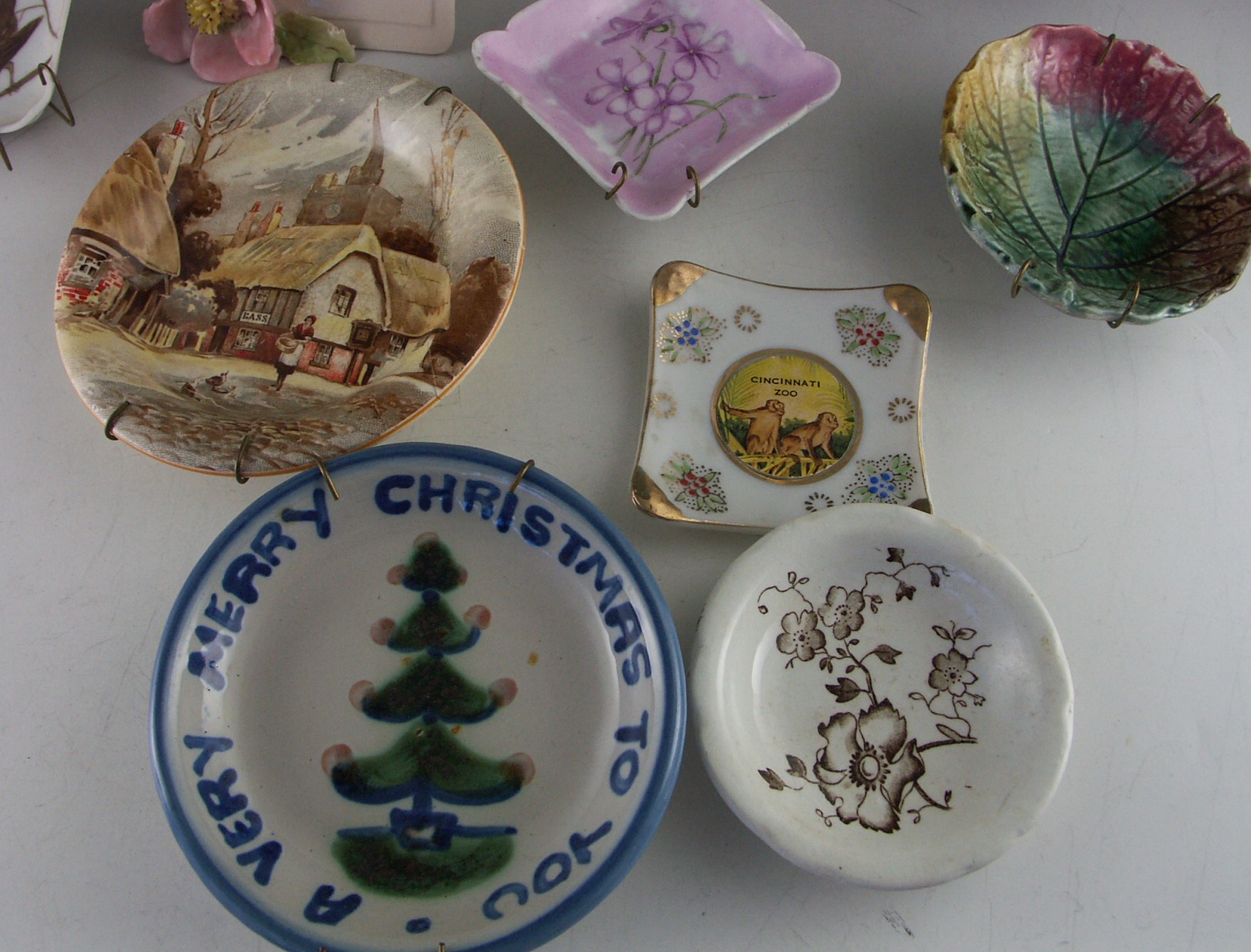 Shelf Lot of Vintage Small Porcelains