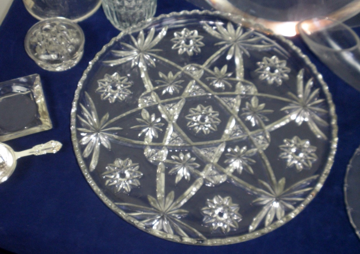 Glass Serving Ware & Accessories 