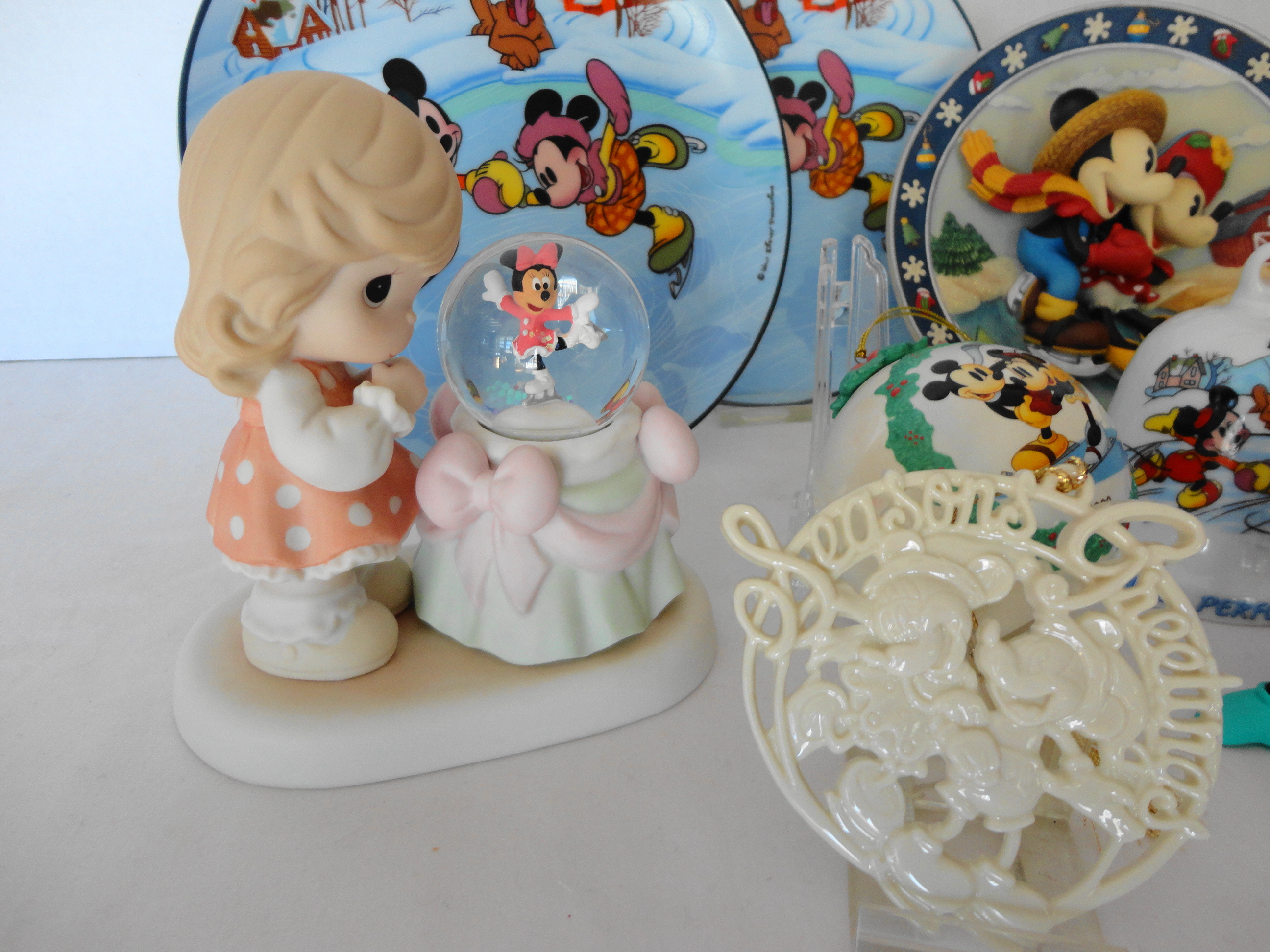 An 8 Piece Disney Collection