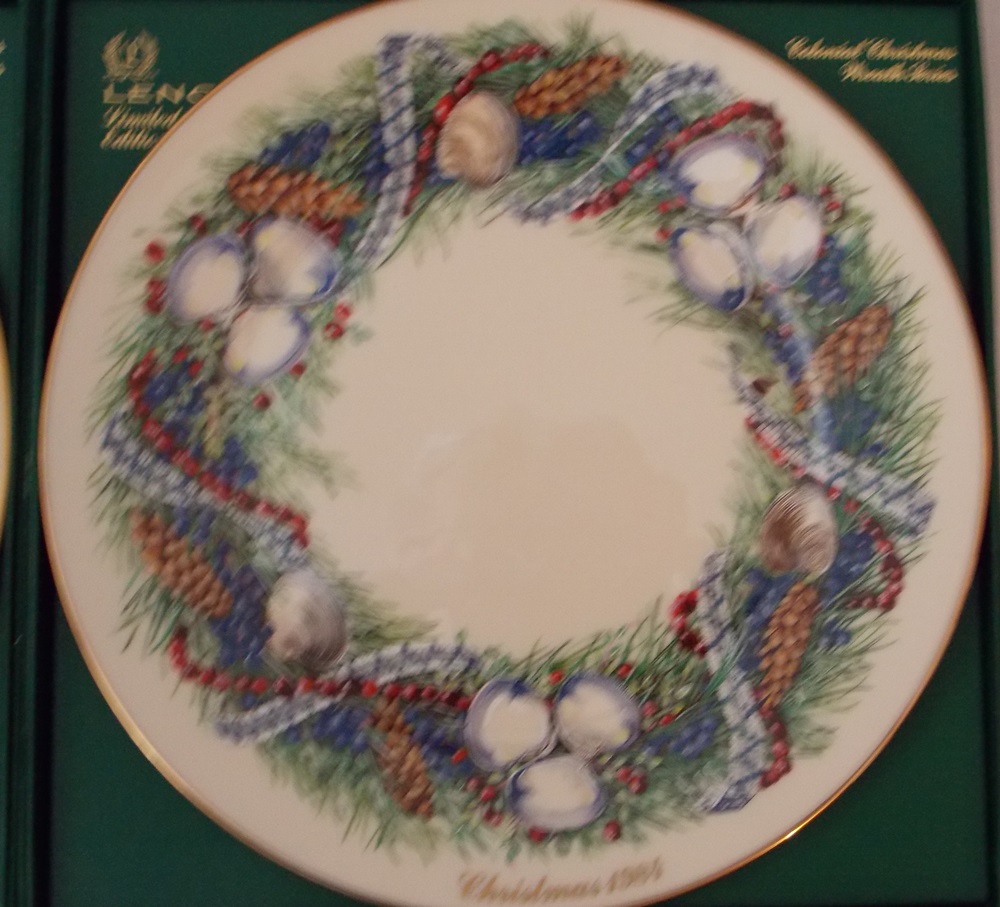 Lenox Colonial Christmas Wreath Plates