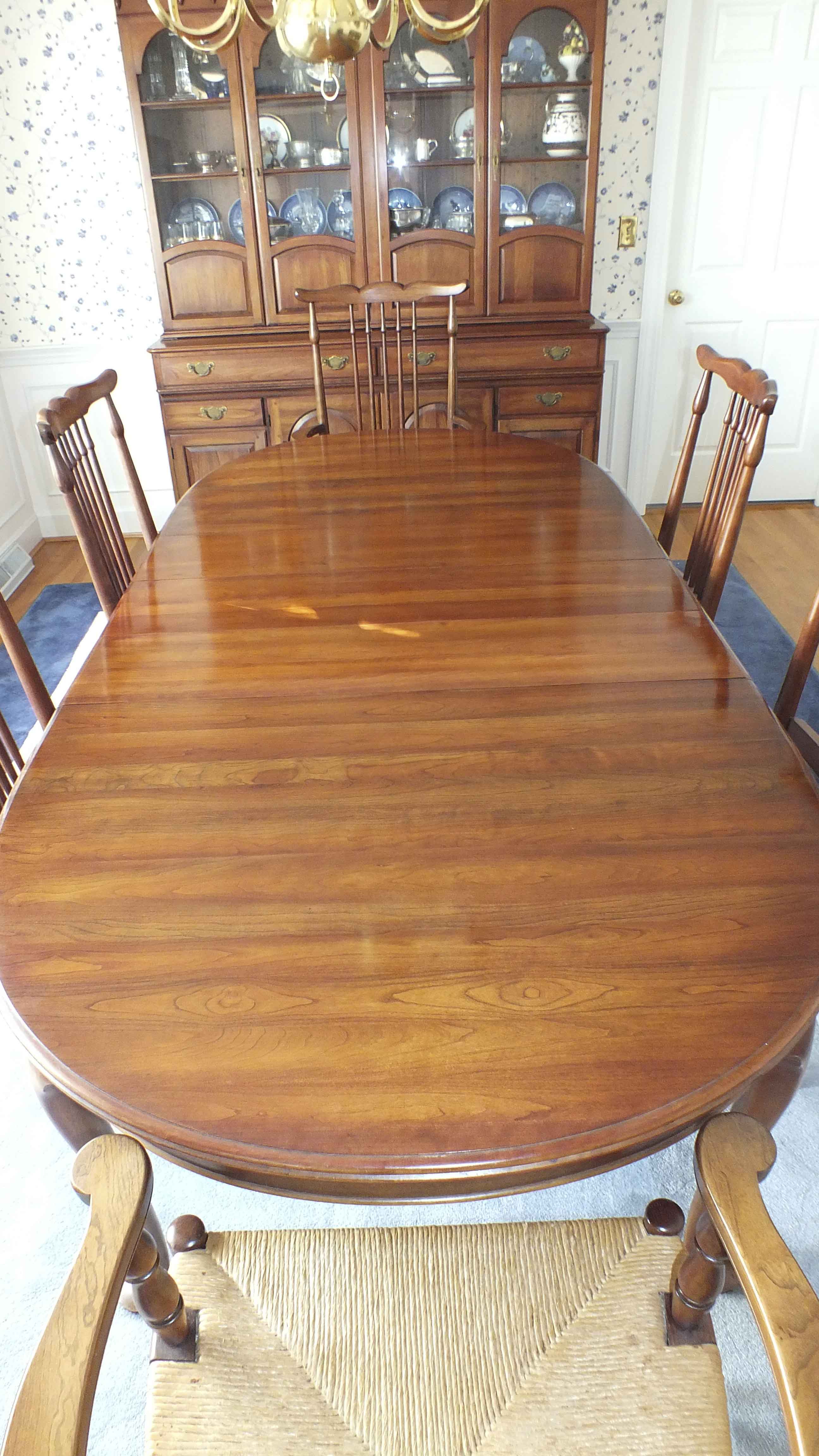Pennsylvania House Dining Table and Chairs