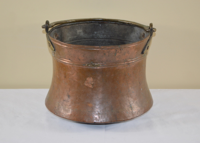 Antique Copper Kettle with Handle
