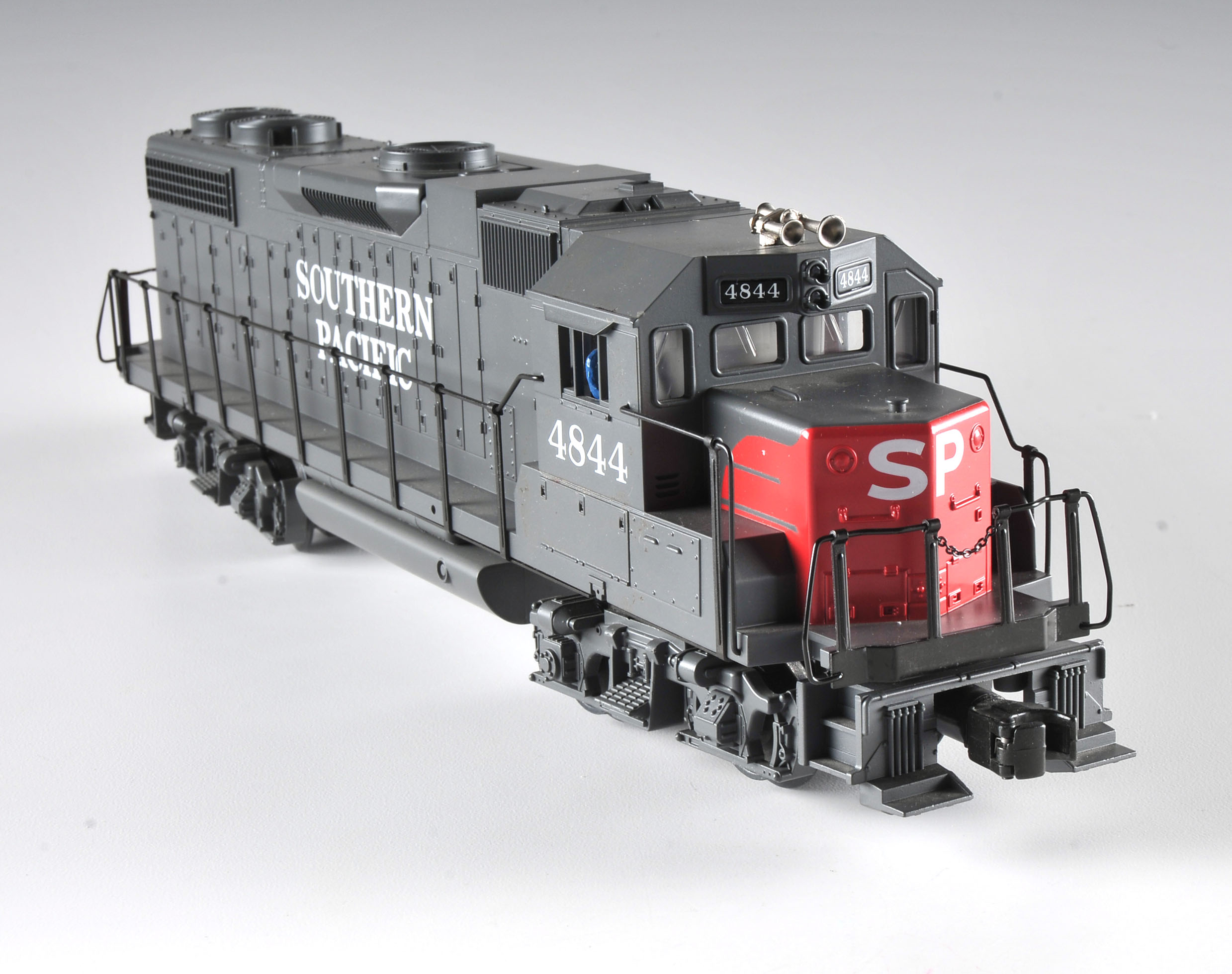 MTH Southern Pacific EMD GP38-2 Diesel Engine