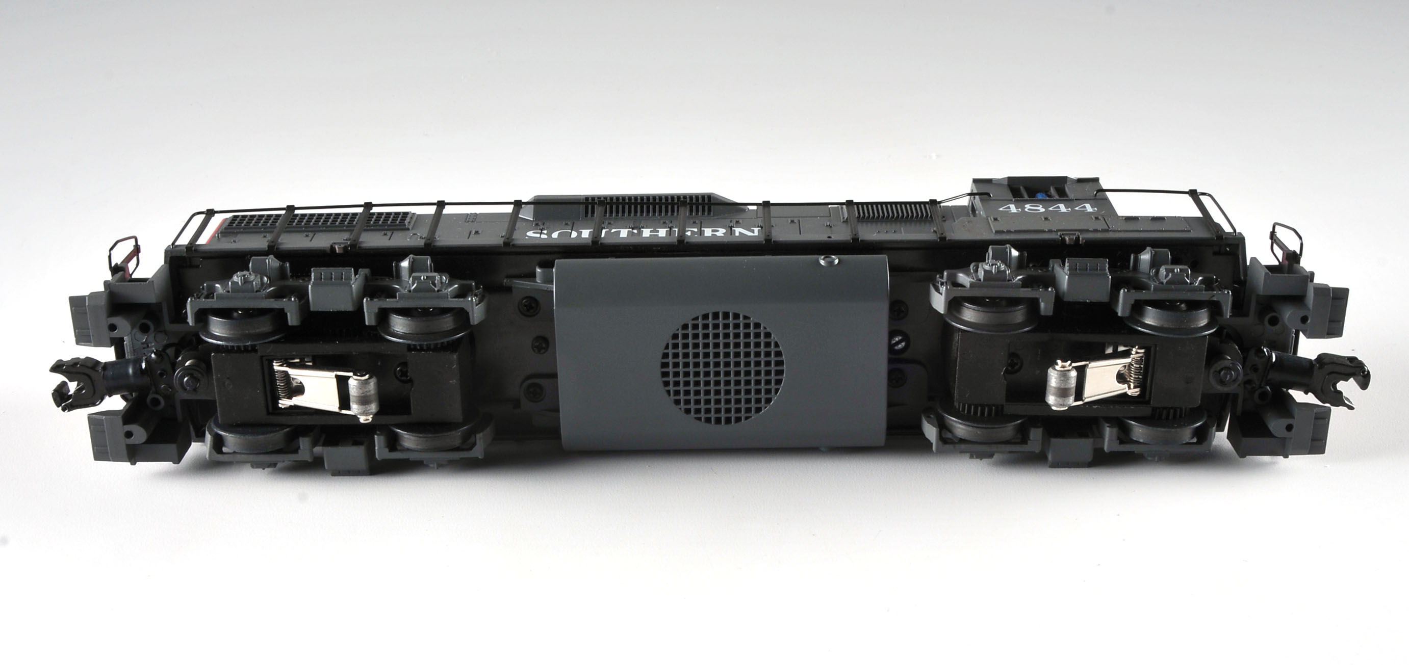 MTH Southern Pacific EMD GP38-2 Diesel Engine