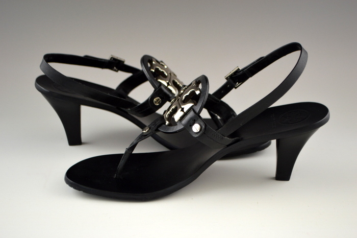 Tory Burch Holly Black Thong Sandals - Size 9