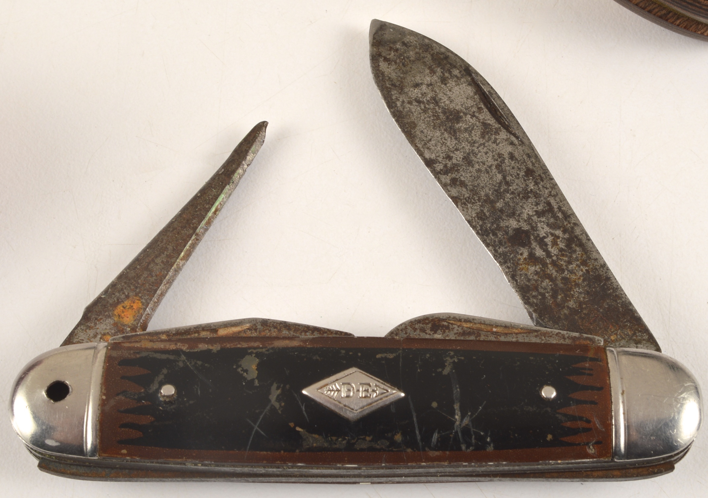 Amazing Collection of Vintage Knives