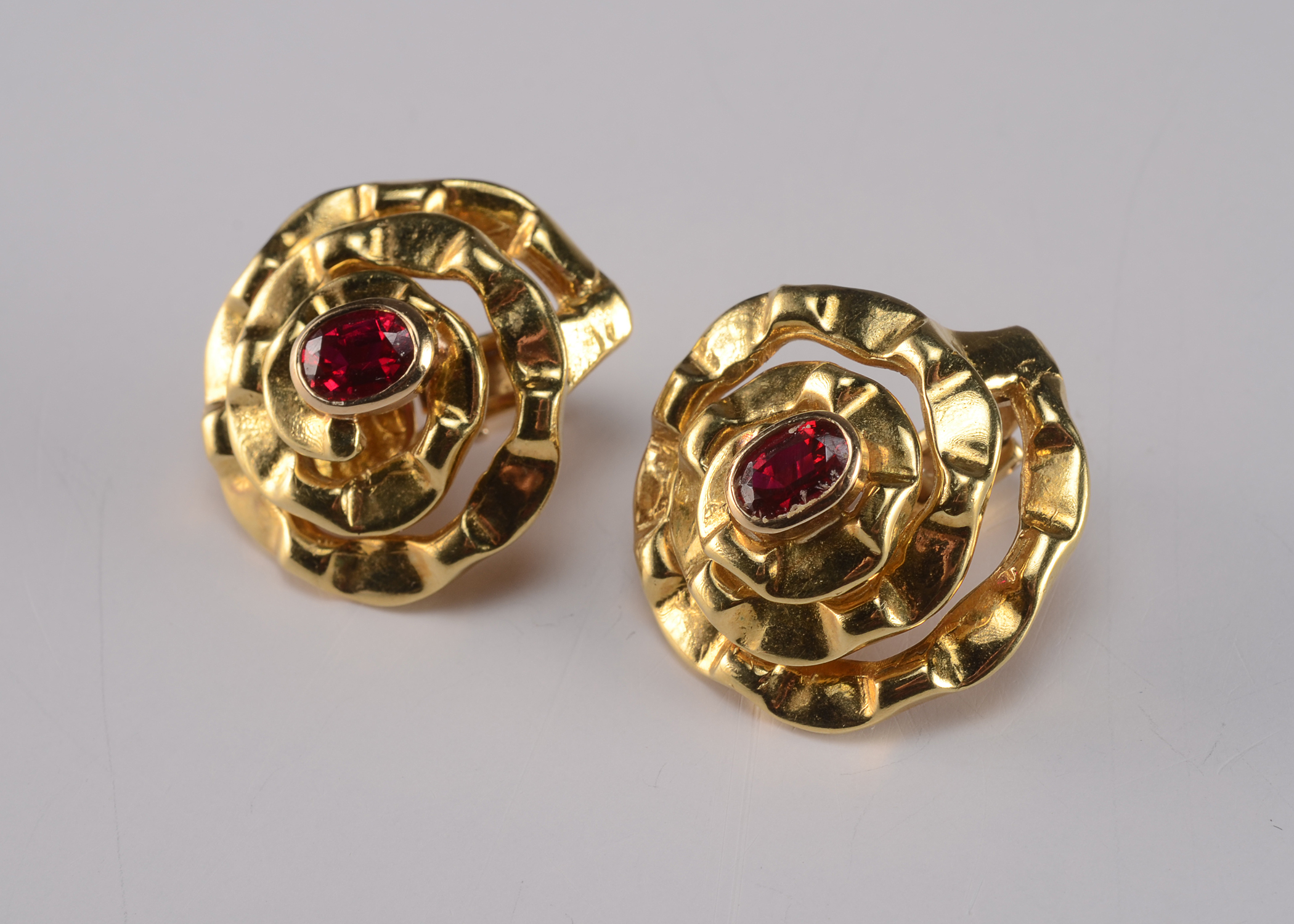 Aldo Cipullo 18K Yellow Gold Clip Earrings