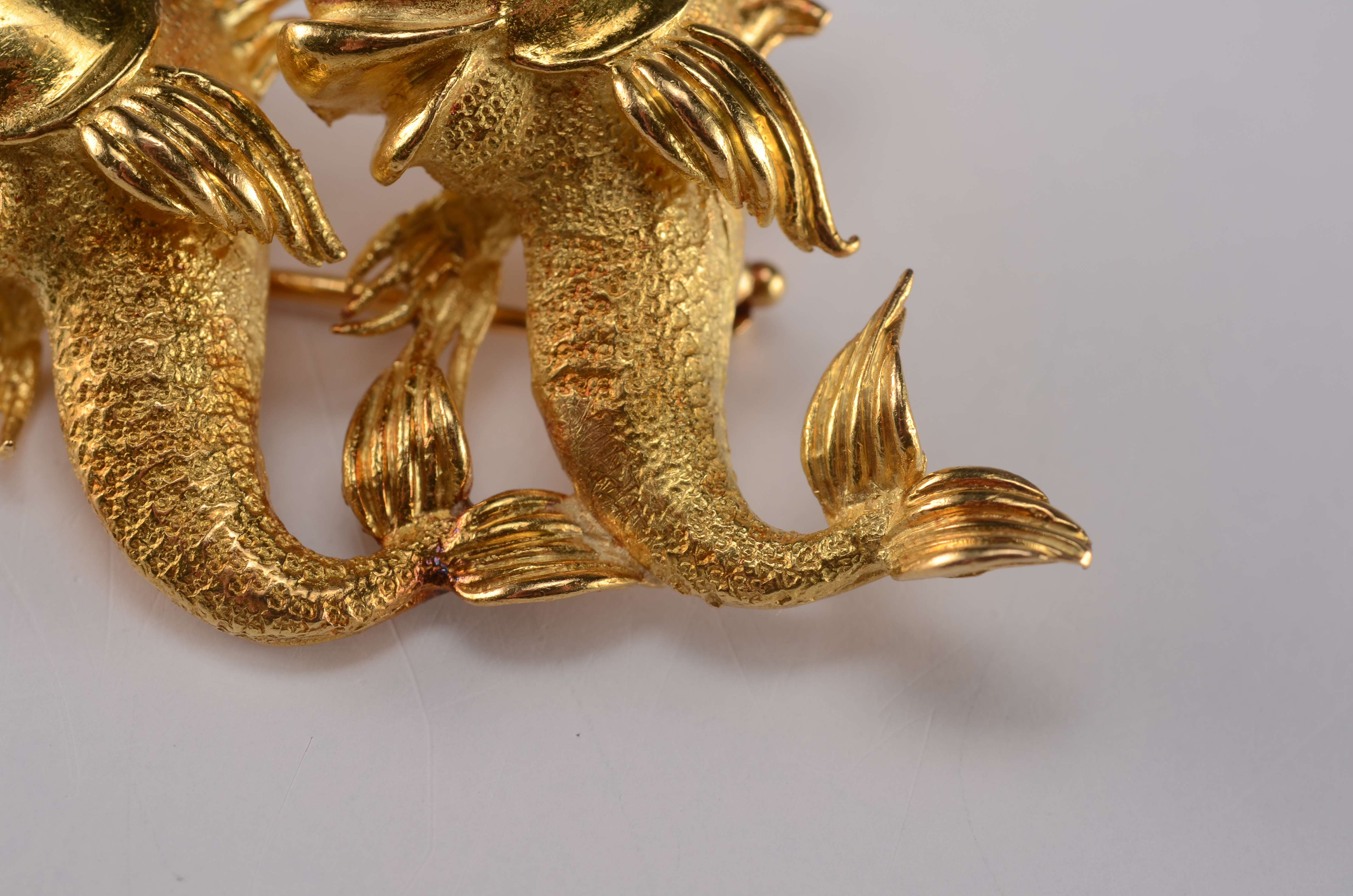 18K Yellow Gold French Depose Yellow Gold Figural Dolphin Brooch