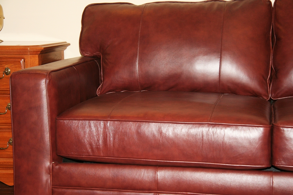 Havertys Leather Sleeper Sofa