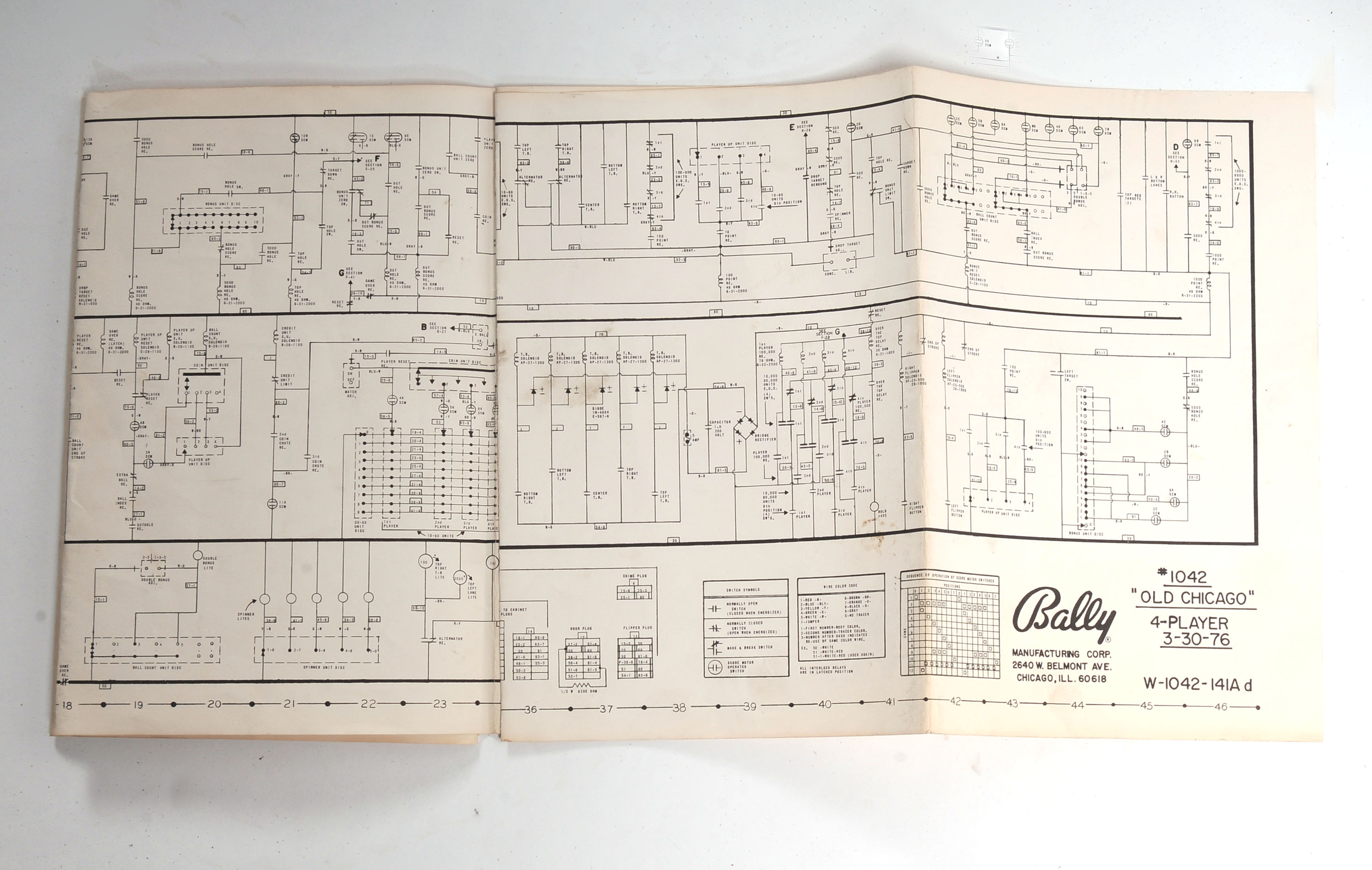 Vintage Bally Old Chicago Pinball Machine
